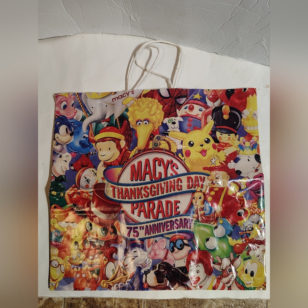 Macy's Day Parade 2001 Paper Shopping Bag Tote 75th Anniversary Characters 16"